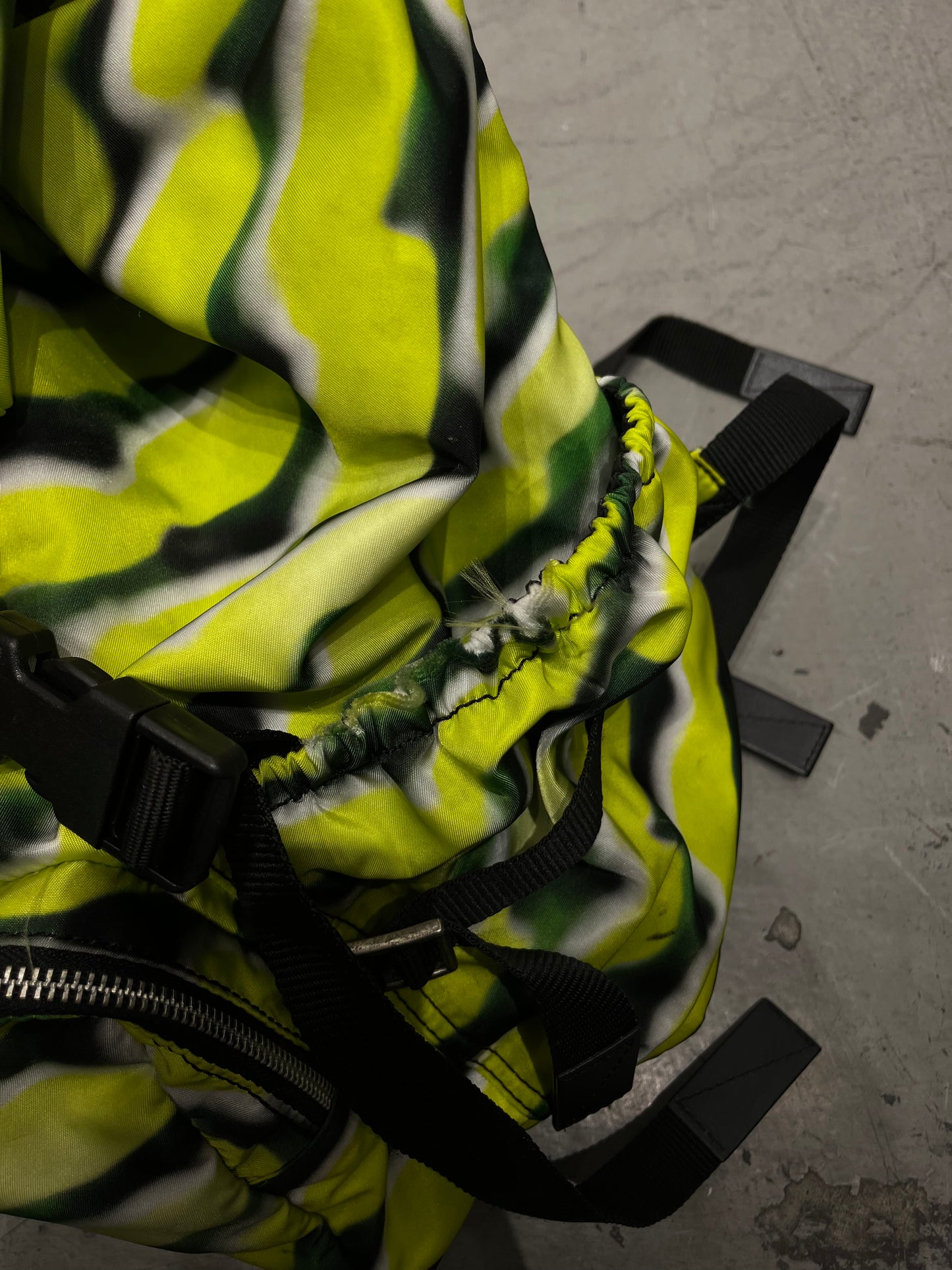 DRIES VAN NOTEN SS21 Len Lye Abstract Wave Dye Backpack