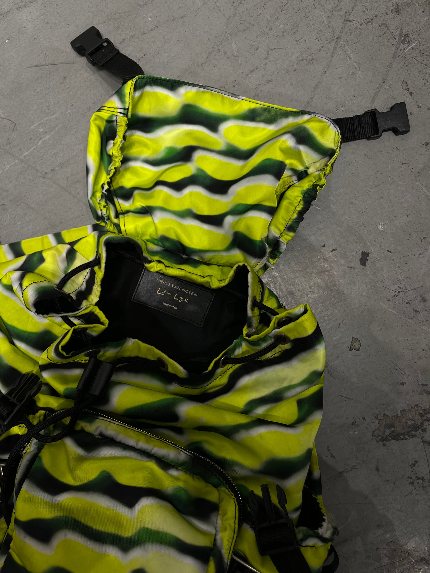 DRIES VAN NOTEN SS21 Len Lye Abstract Wave Dye Backpack